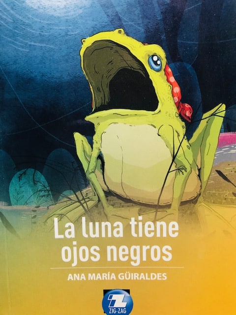 LUNA TIENE OJOS NEGROS