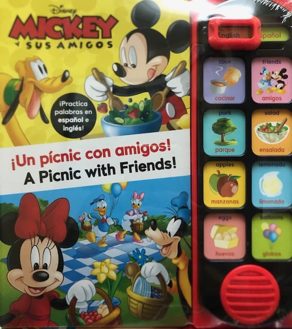 ¡UN PICNIC CON AMIGOS! A PICNIC WITH FRIENDS!